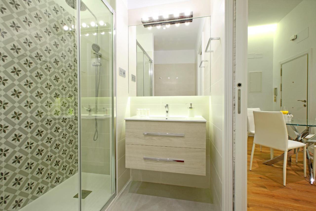 Prado Suite Madrid Esterno foto
